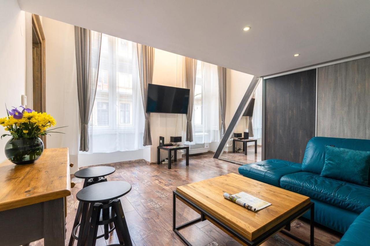 Astoria Blue Apartment Budapest Luaran gambar