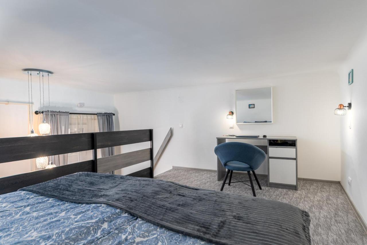 Astoria Blue Apartment Budapest Luaran gambar
