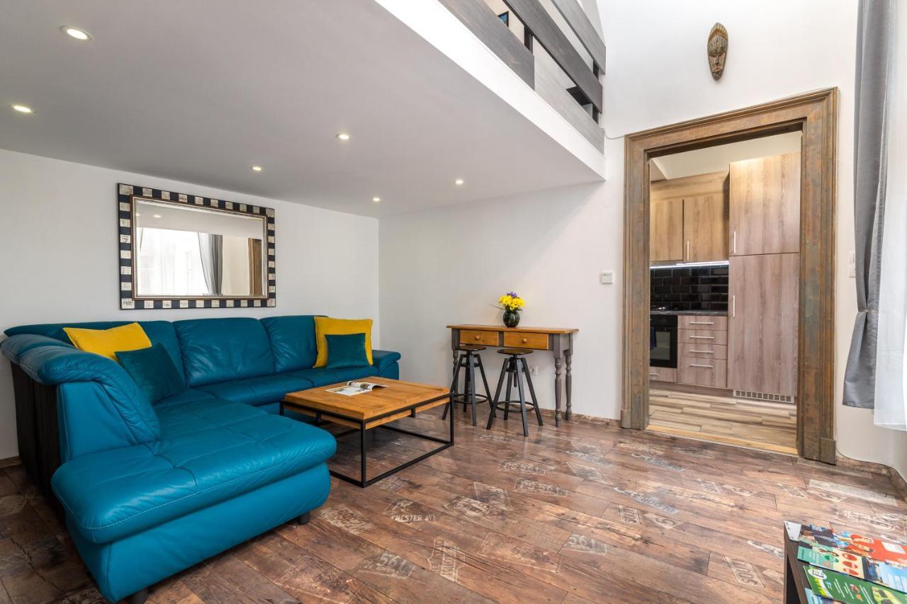 Astoria Blue Apartment Budapest Luaran gambar